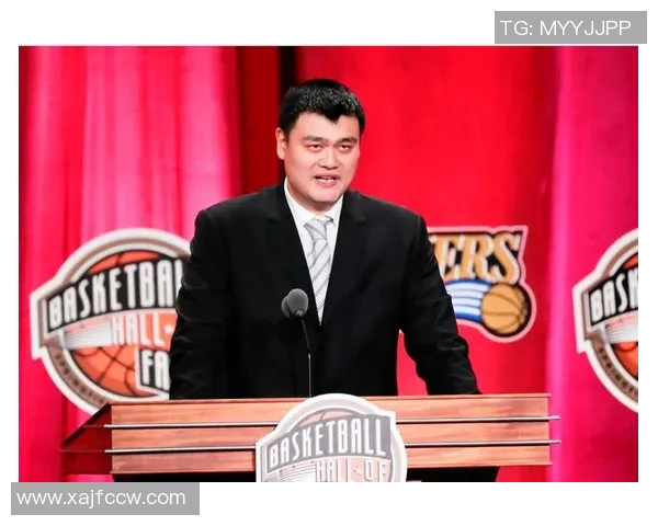 姚明退役后畅饮庆祝人生新篇章与篮球传奇的告别之夜