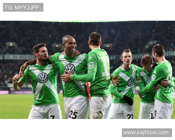 沃尔夫斯堡豪取胜利,击败卡尔斯鲁厄征程再添胜利火焰 沃尔夫斯堡豪取胜利,击败卡尔斯鲁厄征程再添胜利火焰